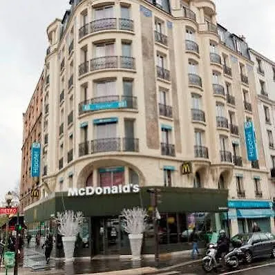 ** Hotel Hipotel Paris Printania Maraichers France