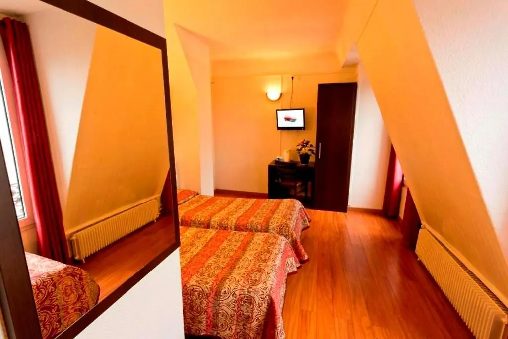 Hipotel Paris Printania Maraichers Hotel